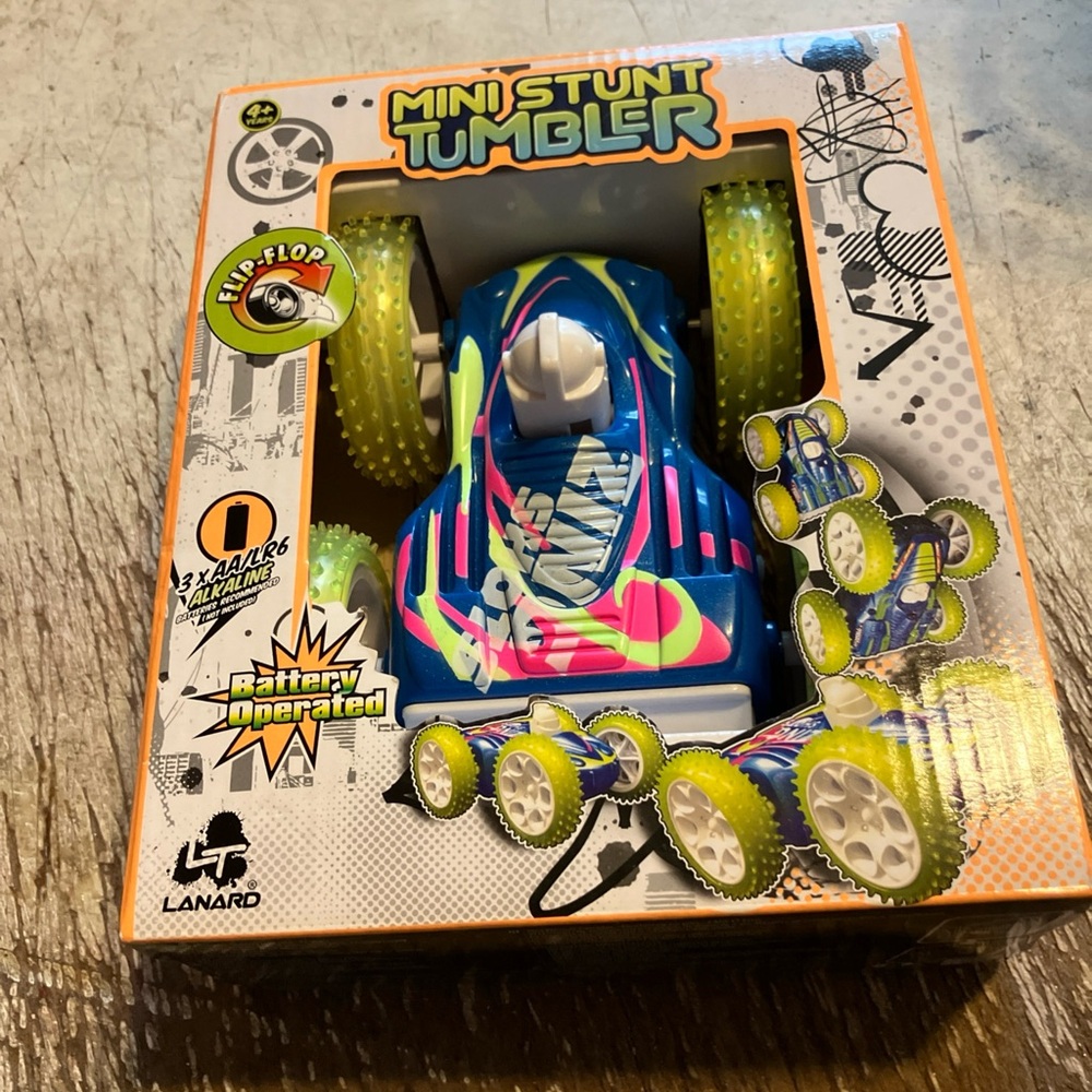Lanard Flip-Over Stunt Car - Blue and Green